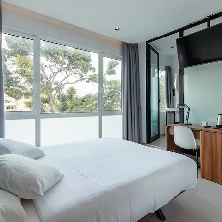 Flatguest Roomtiques Private 3*