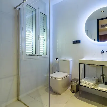 Flatguest Roomtiques Private 3*