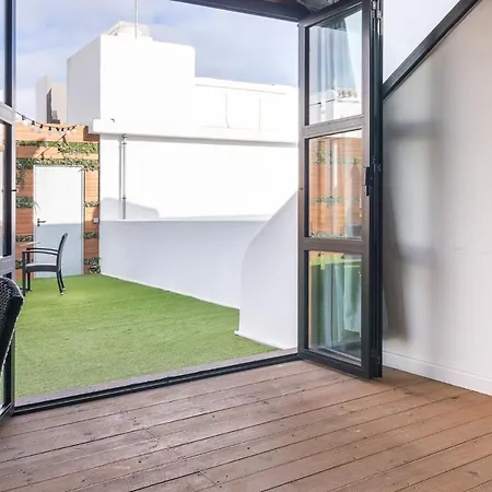 Flatguest Roomtiques Private