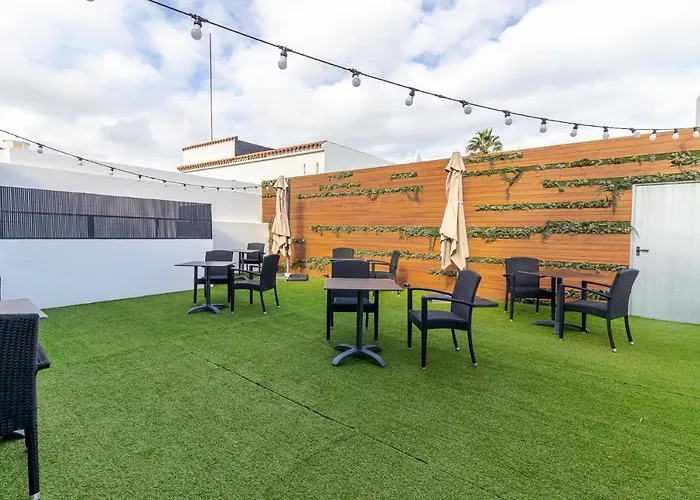 Pensjonat Flatguest Roomtiques Private