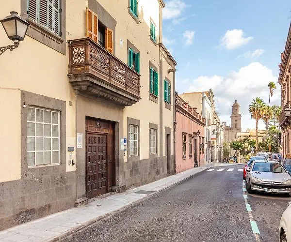 Flatguest Roomtiques Private